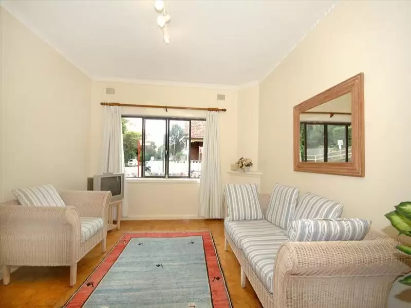 2/83 Kirribilli Avenue, Kirribilli Sold by Galetto Real Estate - image 4